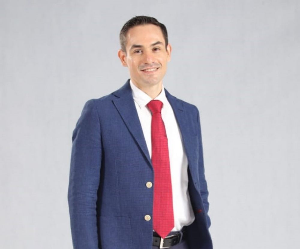 Pakar ekonomi UNAIR Dr Miguel Angel Esquivias Padilla MSE (ist) 