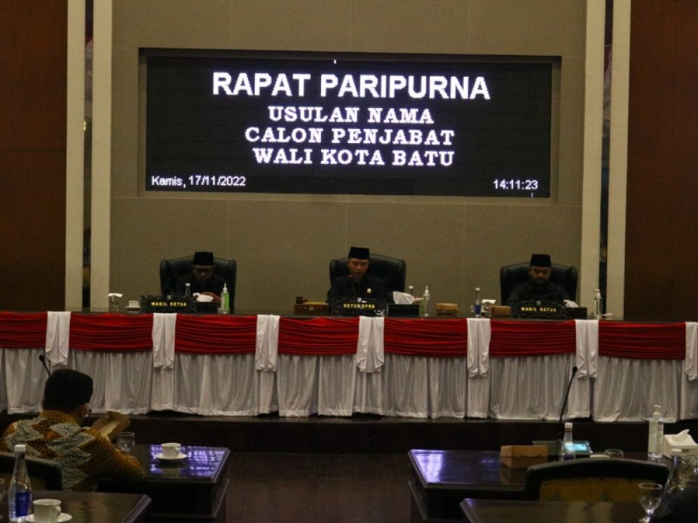 Suasana rapat paripurna DPRD Kota Batu, terkait usulan calon PJ Wali Kota Batu. (doi nuri / B-news.id )