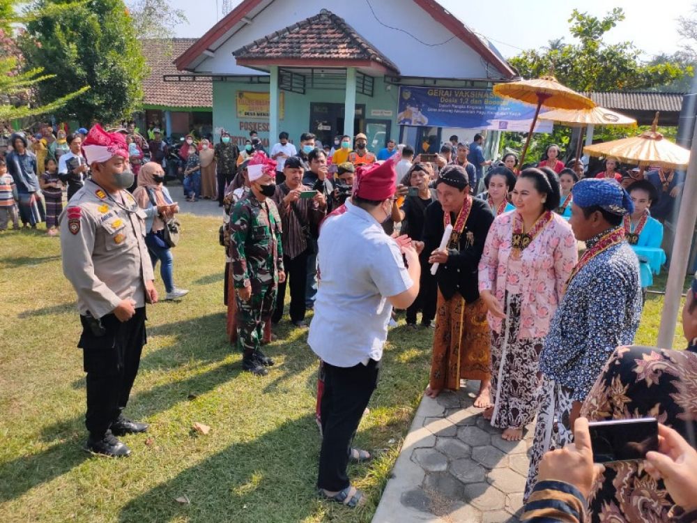Petugas gabungan saat melakukan pengamanan Kirab Budaya Tahun Baru Islam 1 Muharram 144H . (Ist) 