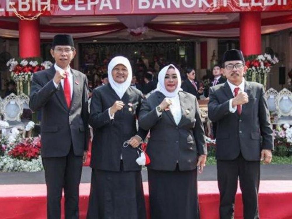 Jajaran Pimpinan DPRD Surabaya. (Ist) 