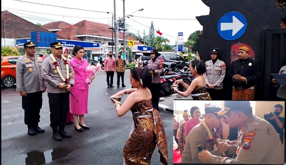 Polresta Kediri gelar sertijab Kapolres Kota Kediri dari AKBP Wahyudi kepada pejabat yang baru AKBP Teddy Chandra. (Ist) 