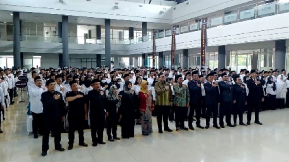 Pelantikan 1.032 Anggota PPS, Ketua KPU Kabupaten Kediri: Tolong Jaga Amanah Ini Dengan Baik