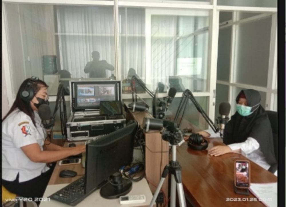 Radio Malowopati saat sosialisasi terkait penyakit Kusta. (Ist) 