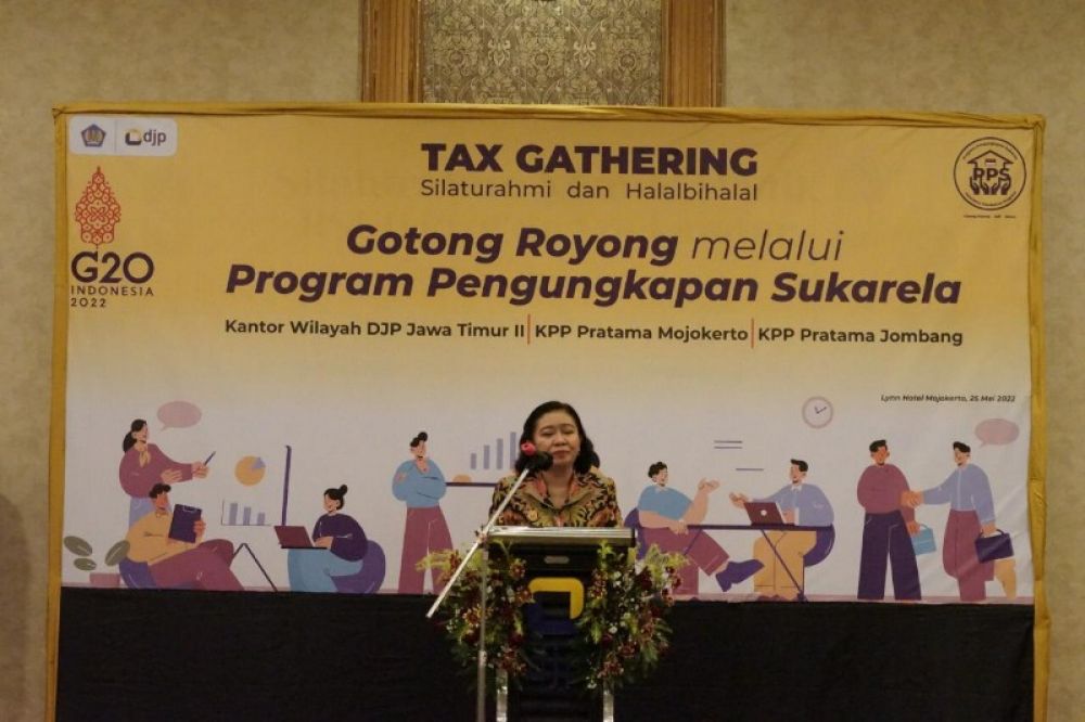 Kepala Kantor Wilayah DJP Jatim II Agustin Vita Avantin menyampaikan sambutan. (Ist) 