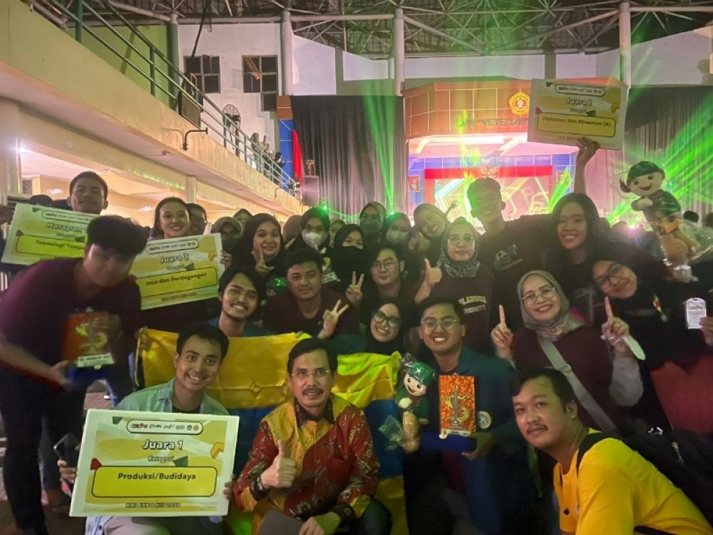 Unair juara Umum KMI Expo 2022. (Ist) 