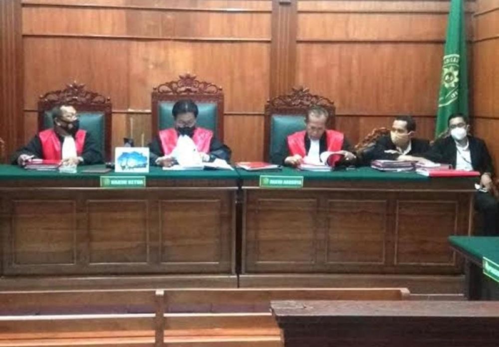 Pengadilan negeri Bondowoso saat memvonis pelaku judi online 3 bulan penjara. (Ist) 