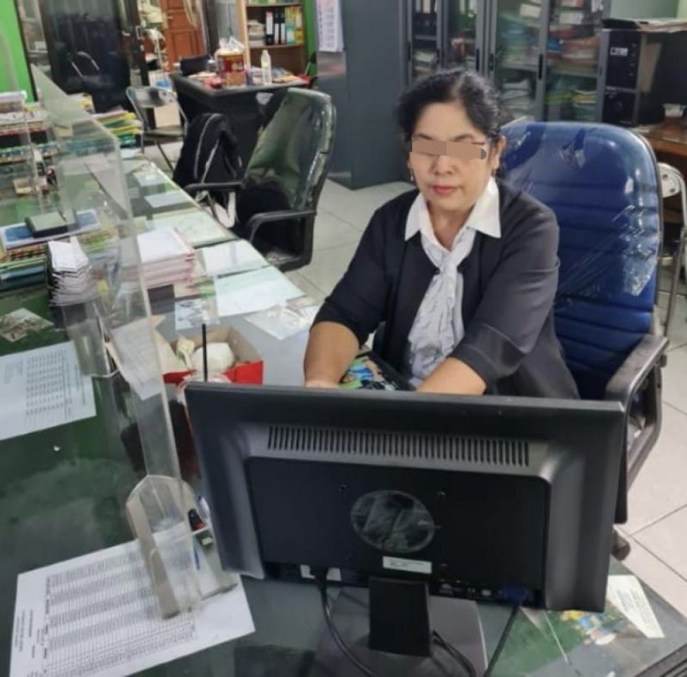 Ww alias Yyk oknum anggota KPRI BA di Mojokerto yang diduga gelapkan sertifikat para nasabah. (Ist) 